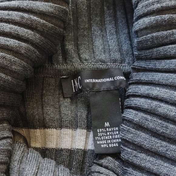 Inc International concepts flattering  sweater ❤️ - Picture 2 of 4